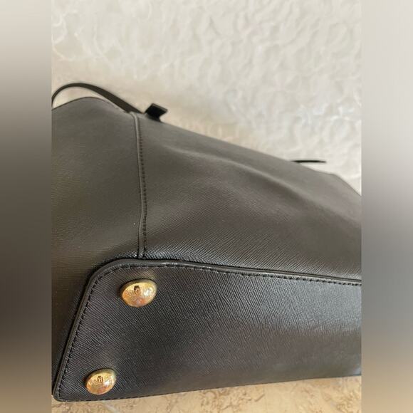 MICHAEL KORS Voyayer black crossgrain tote shoulder bag - Picture 8 of 9